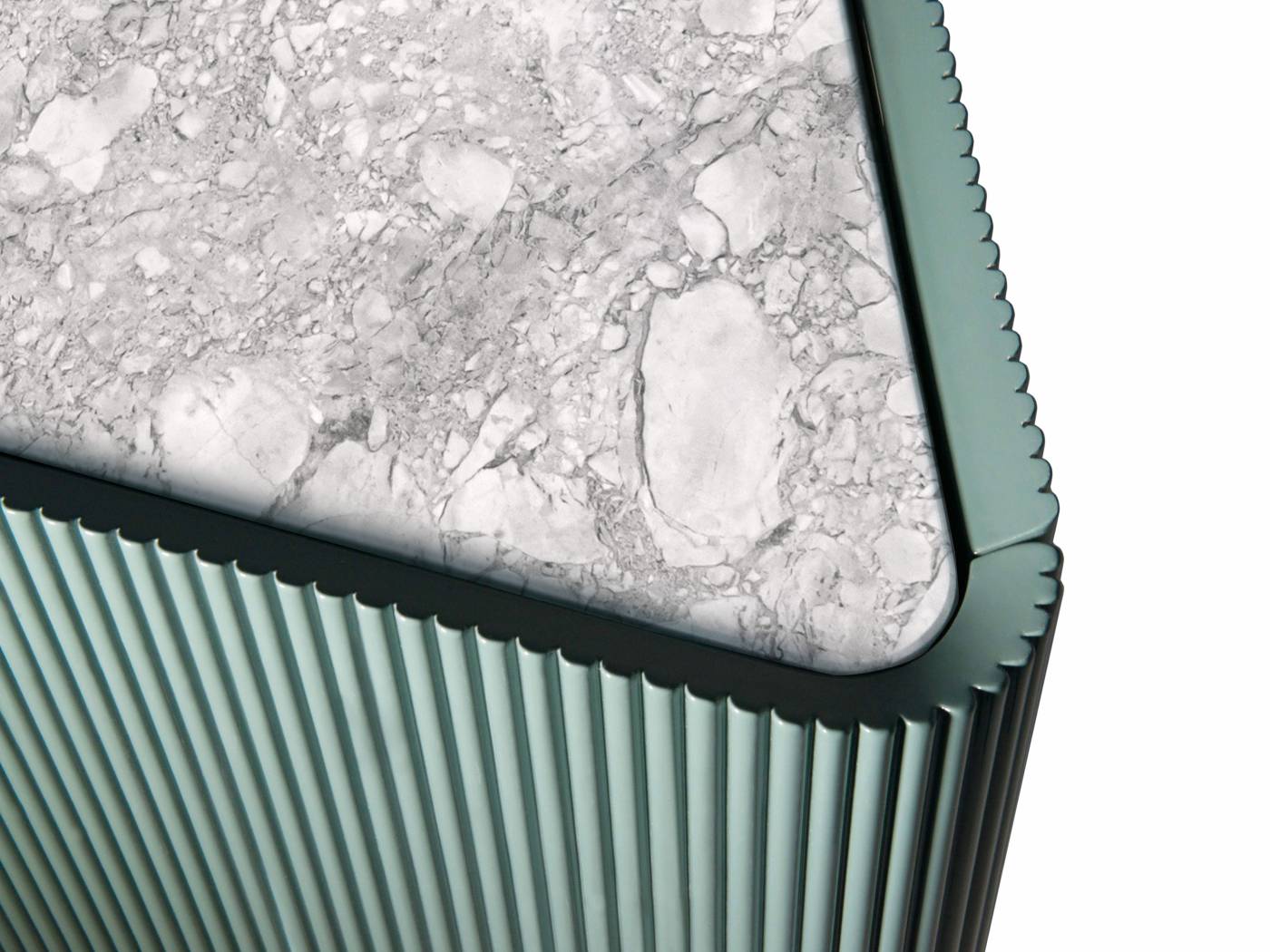 Hessentia-Diamond.r_storage_unit_03