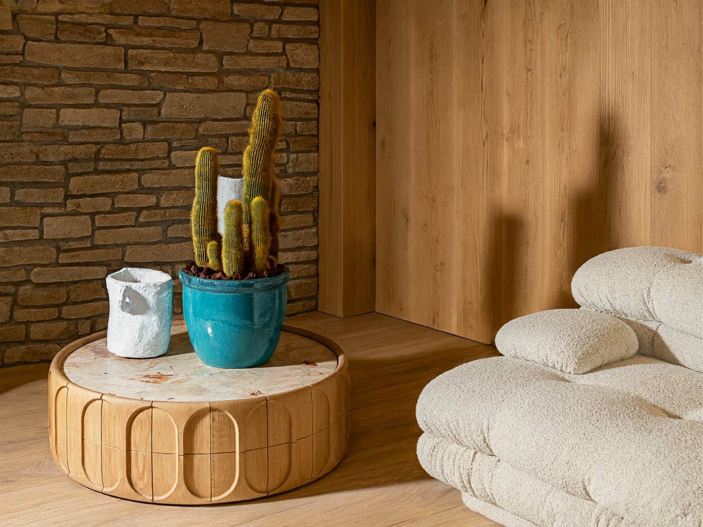 Hessentia-Concave.rn_coffee_table_04