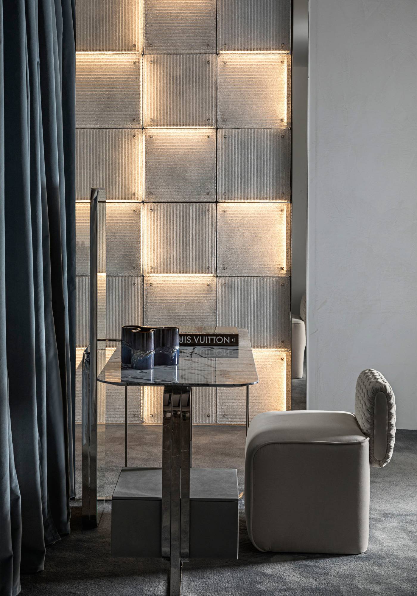 Hessentia-Hug_pouf_05