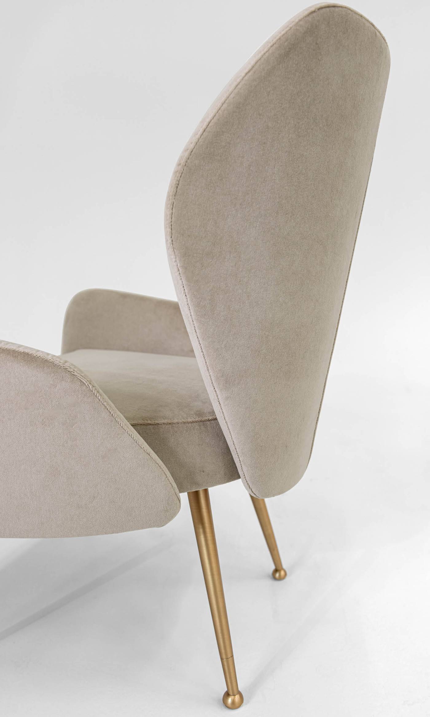 Hessentia-Euphoria.st_armchair_04