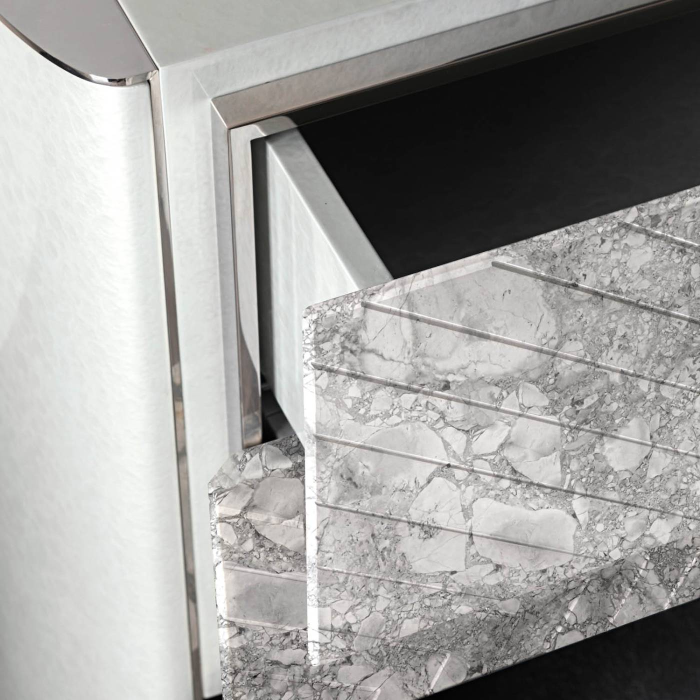 Hessentia-product-details-04812