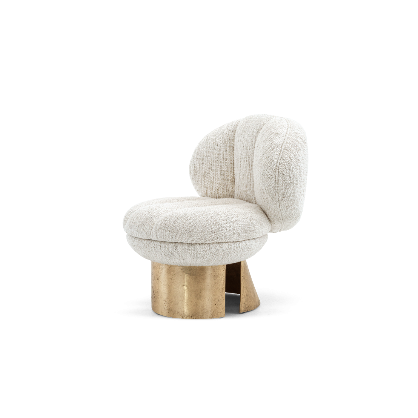 _Hessentia-Coco.2100_armchair_01