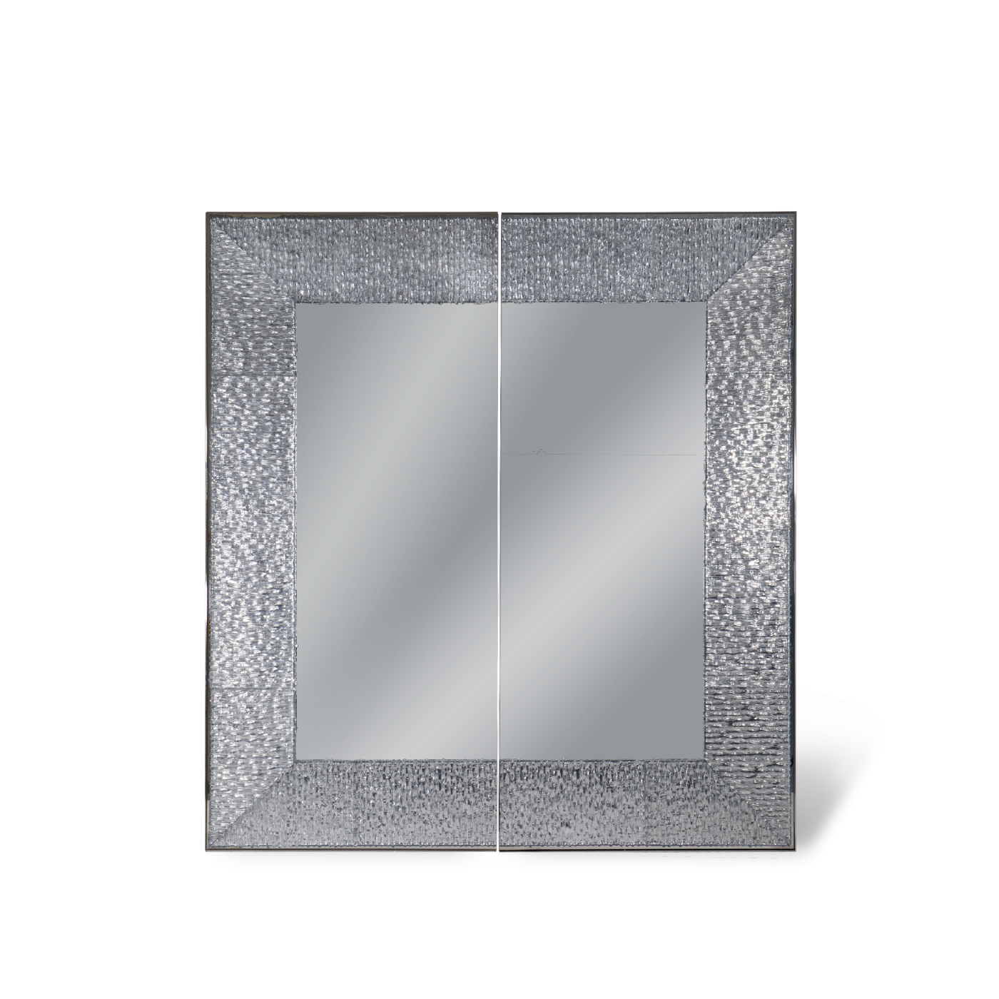 _Hessentia-Abby_mirror_01