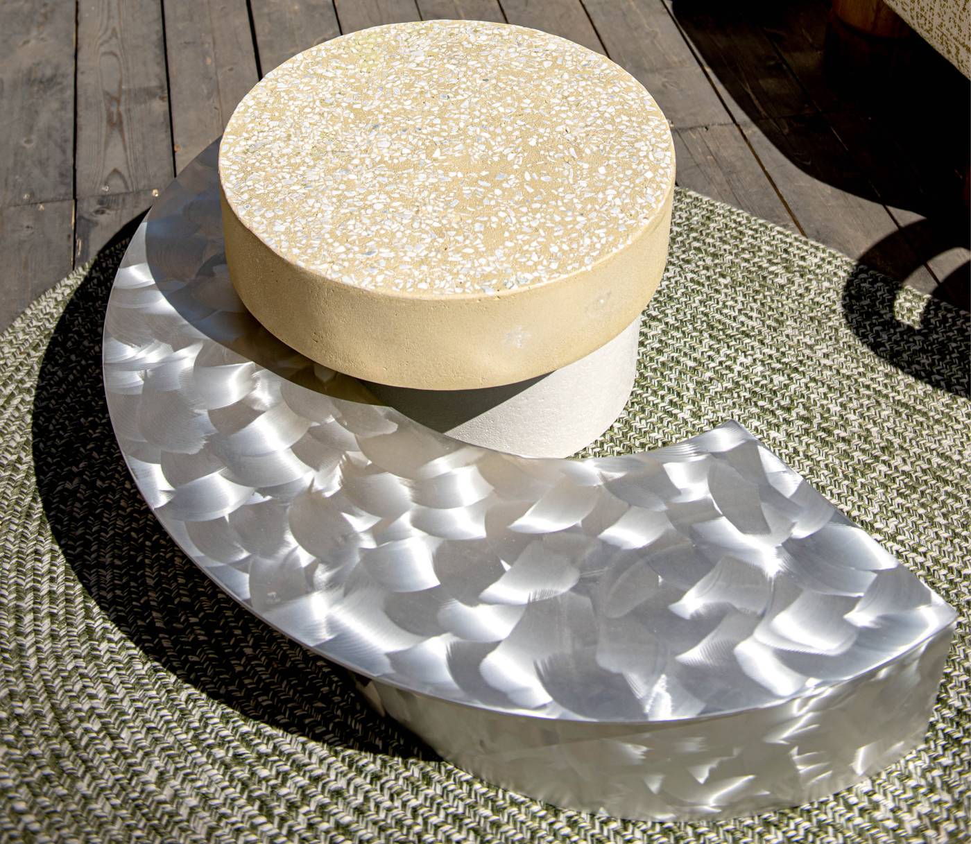 Hessentia-Orion_coffee_table_04