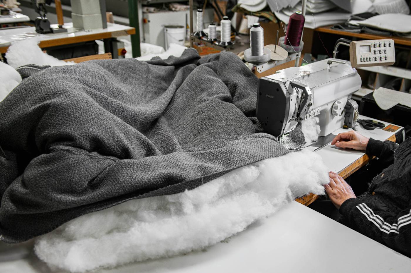 Hessentia-fabric-made-in-italy-01