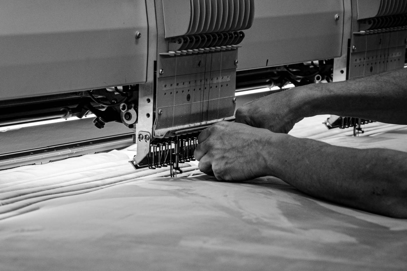 Hessentia-Embossed-embroidery-made-in-italy-08