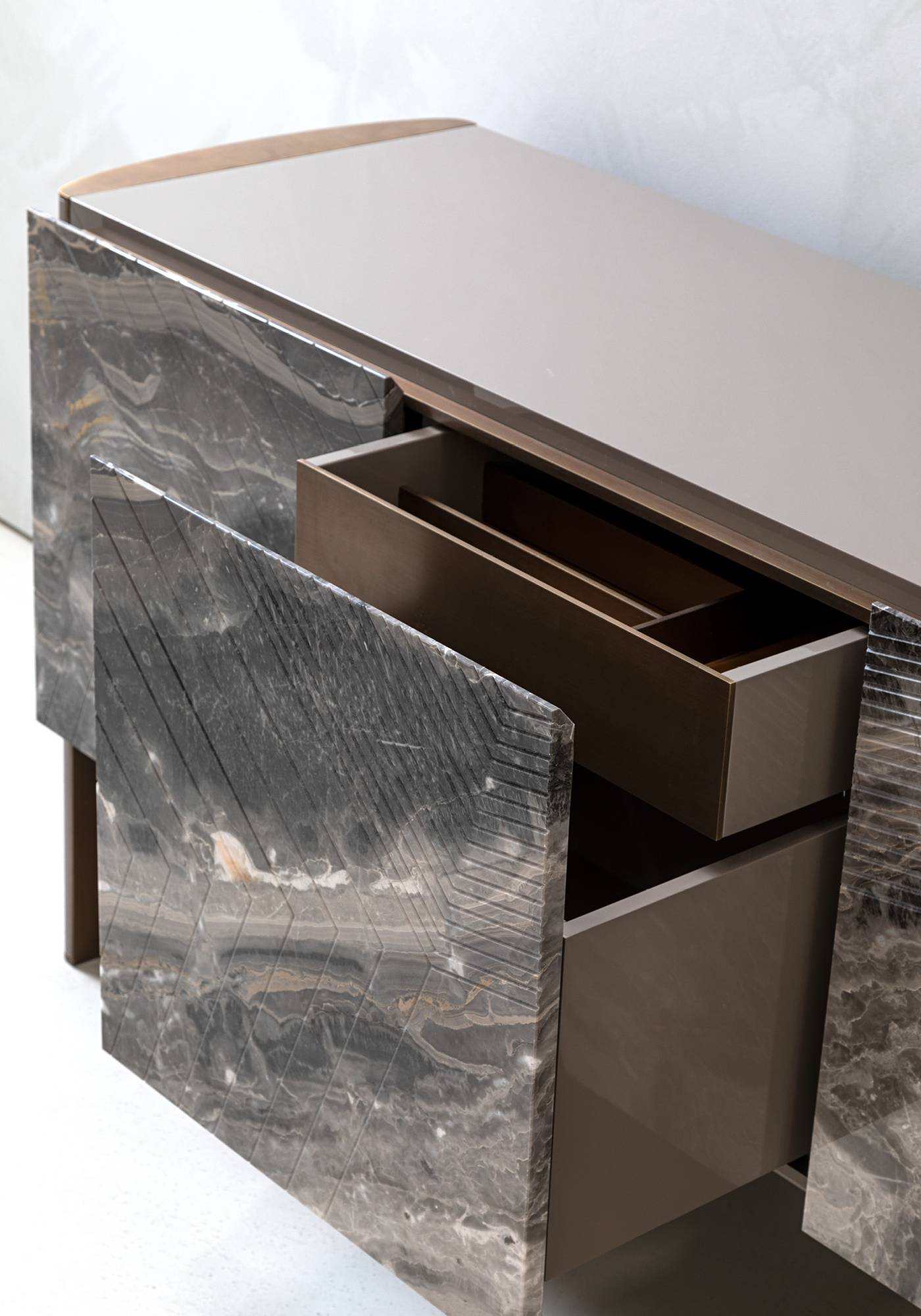 Hessentia-Linfa_storage_unit_04