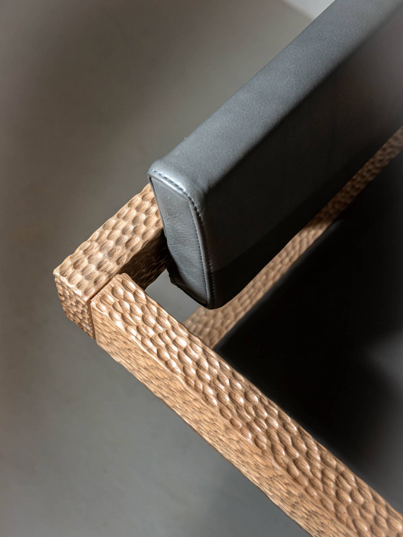 Hessentia-Kantglam.1040_armchair_04