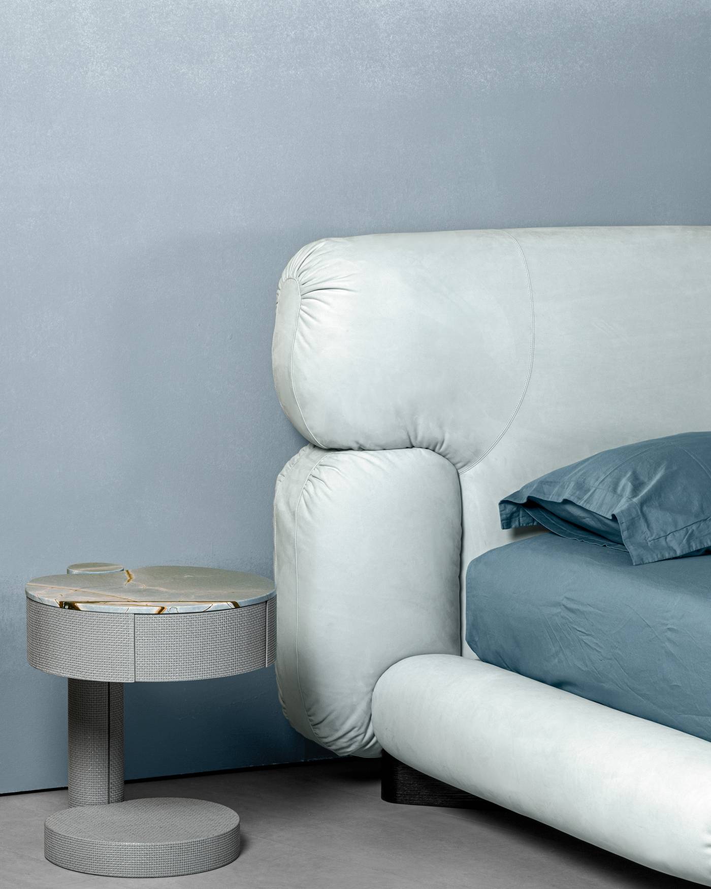 Hessentia-Mami_bed_03