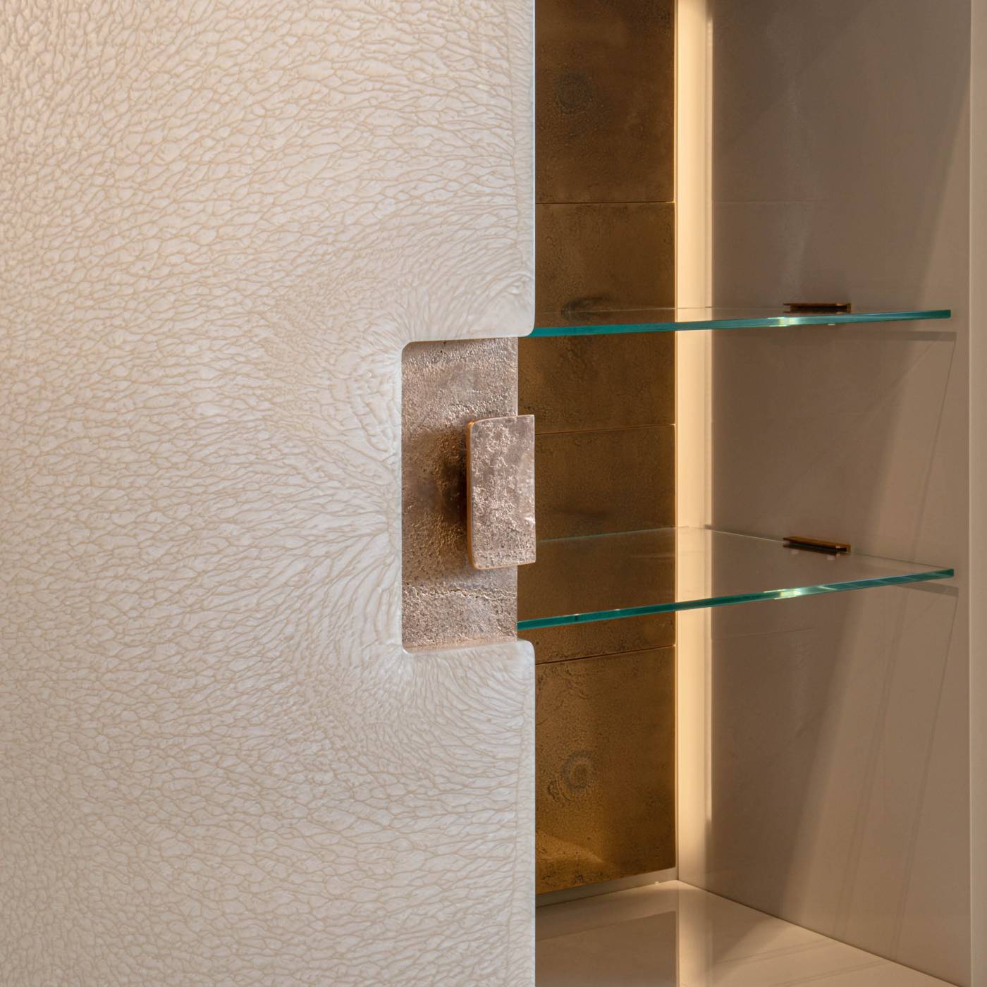 Hessentia-Bold_storage_unit_02
