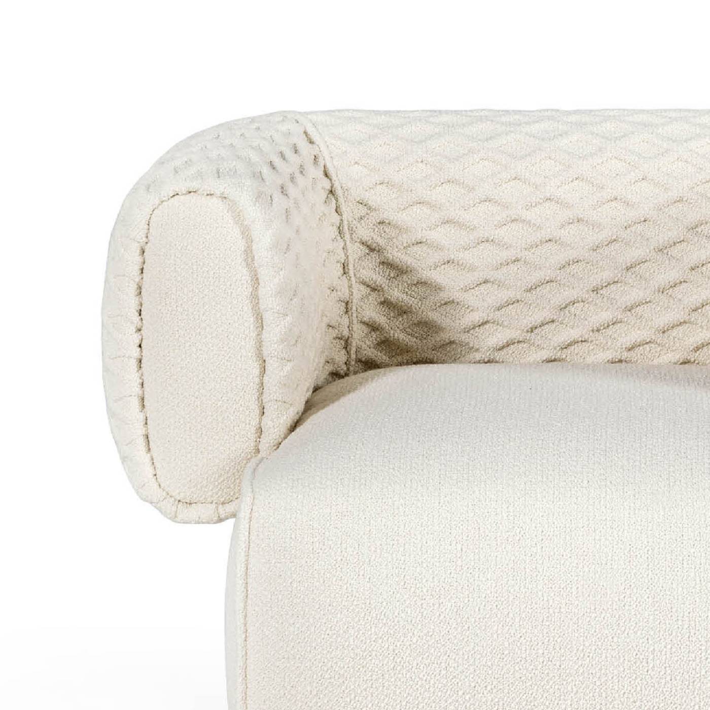 Hessentia-product-details-019