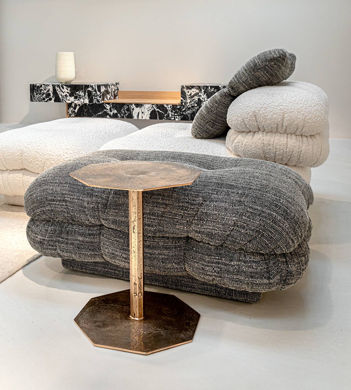 Hessentia-Kiki_coffee_table_02