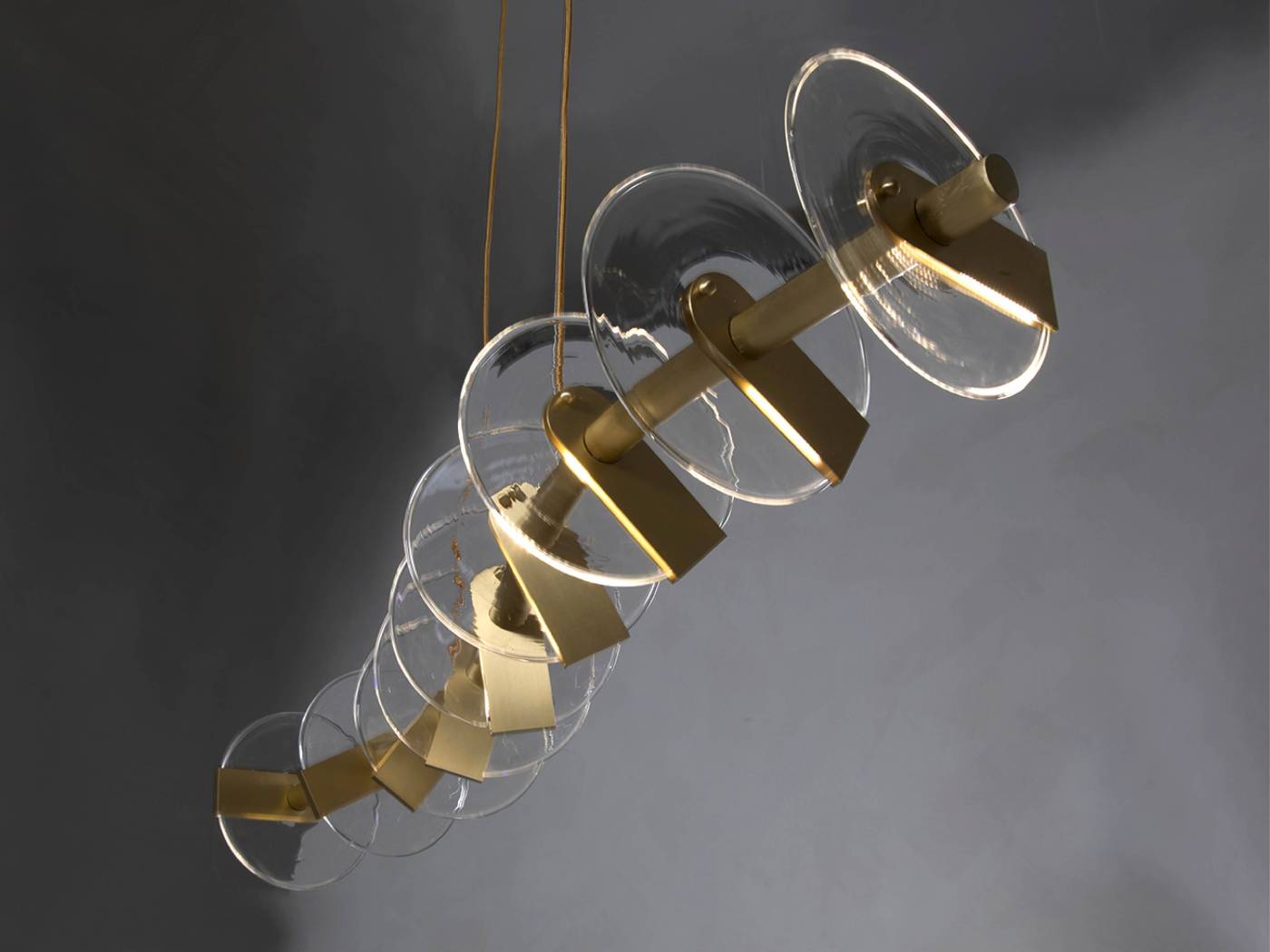 Hessentia-Nebula_chandelier_02