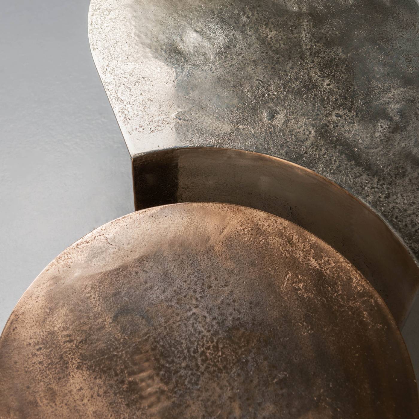 Hessentia-Axon.fu_coffee_table_02
