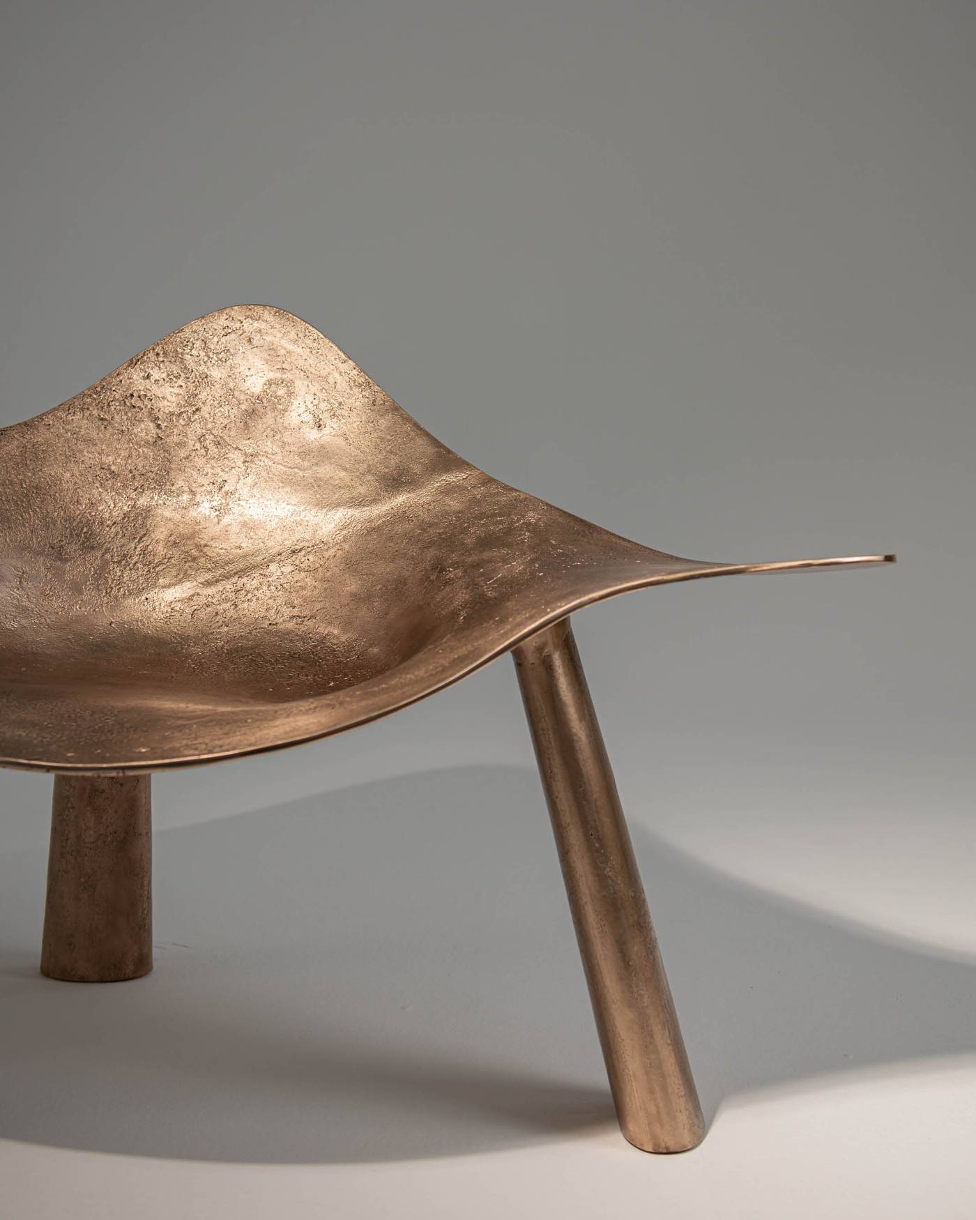 Hessentia-Iconique_armchair_05