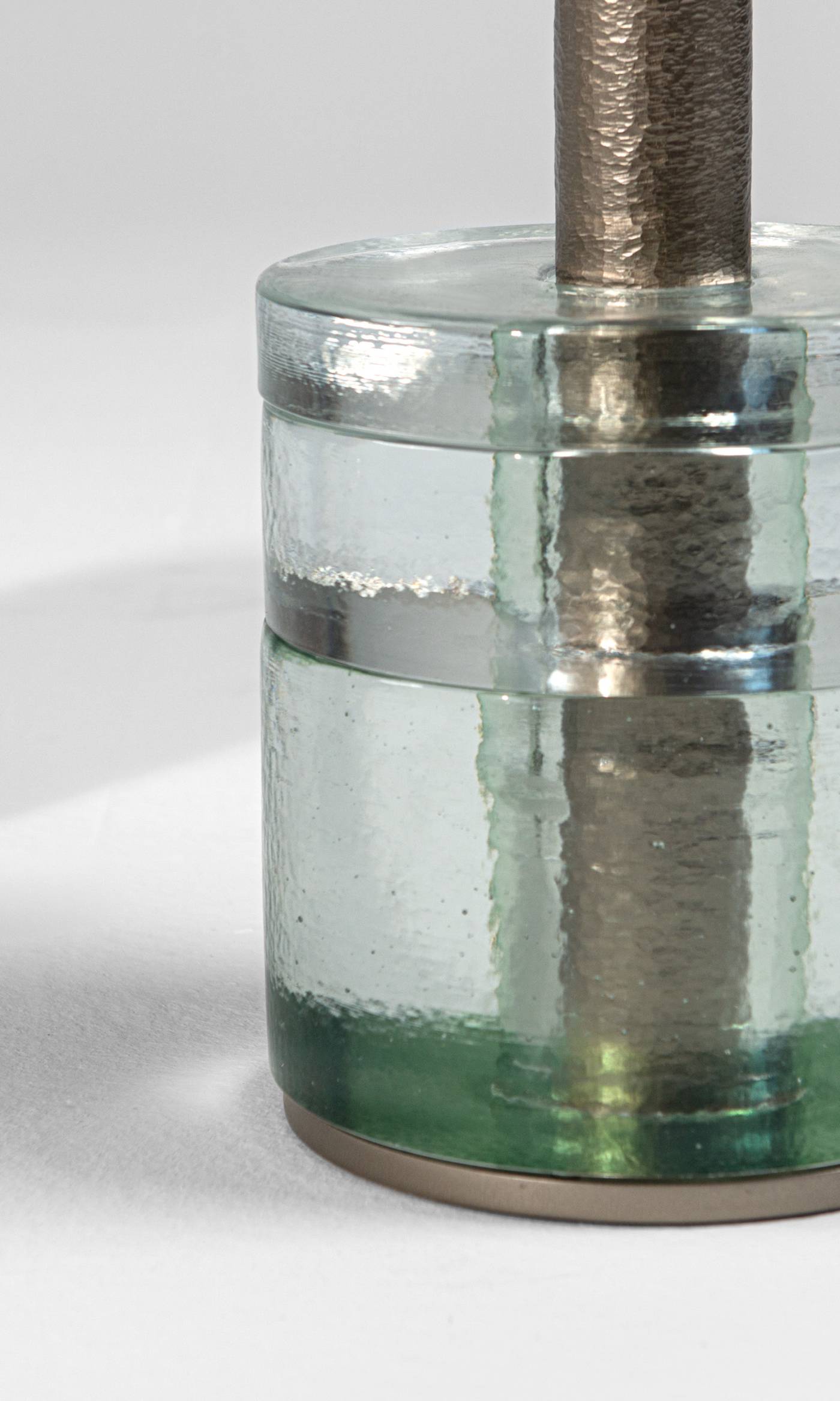 Hessentia-Laguna_coffee_table_03