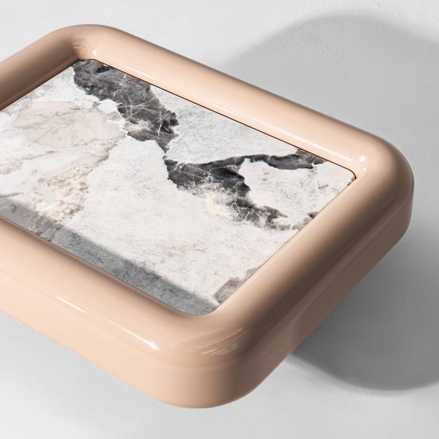 Hessentia-Luke_coffee_table_04