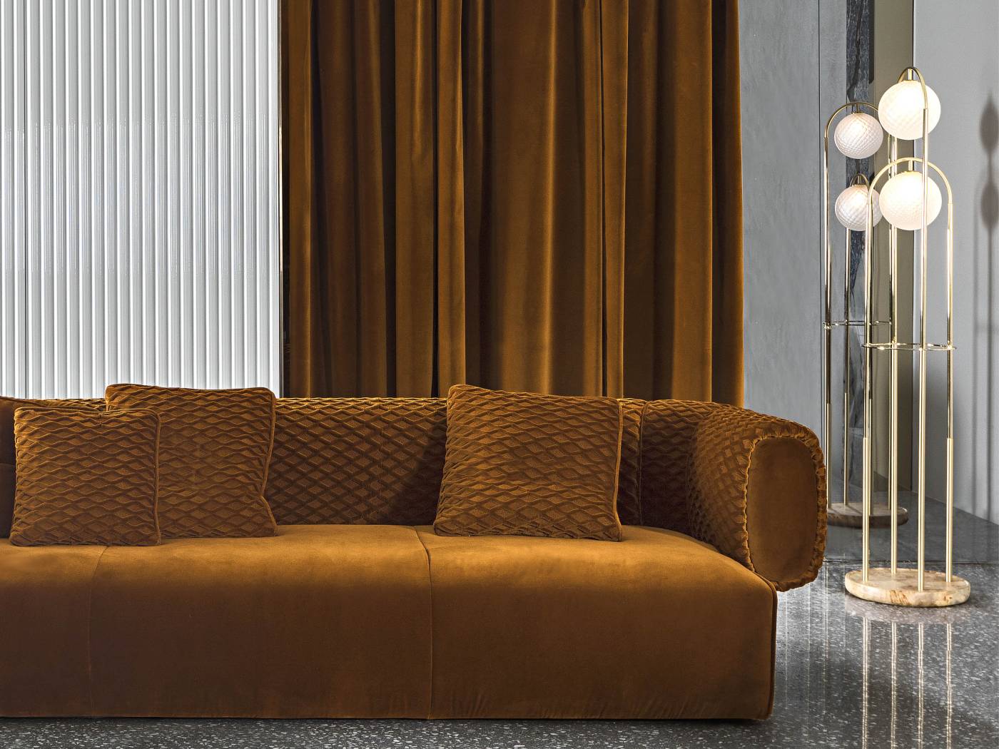 Hessentia-Heron_floor_lamp_02