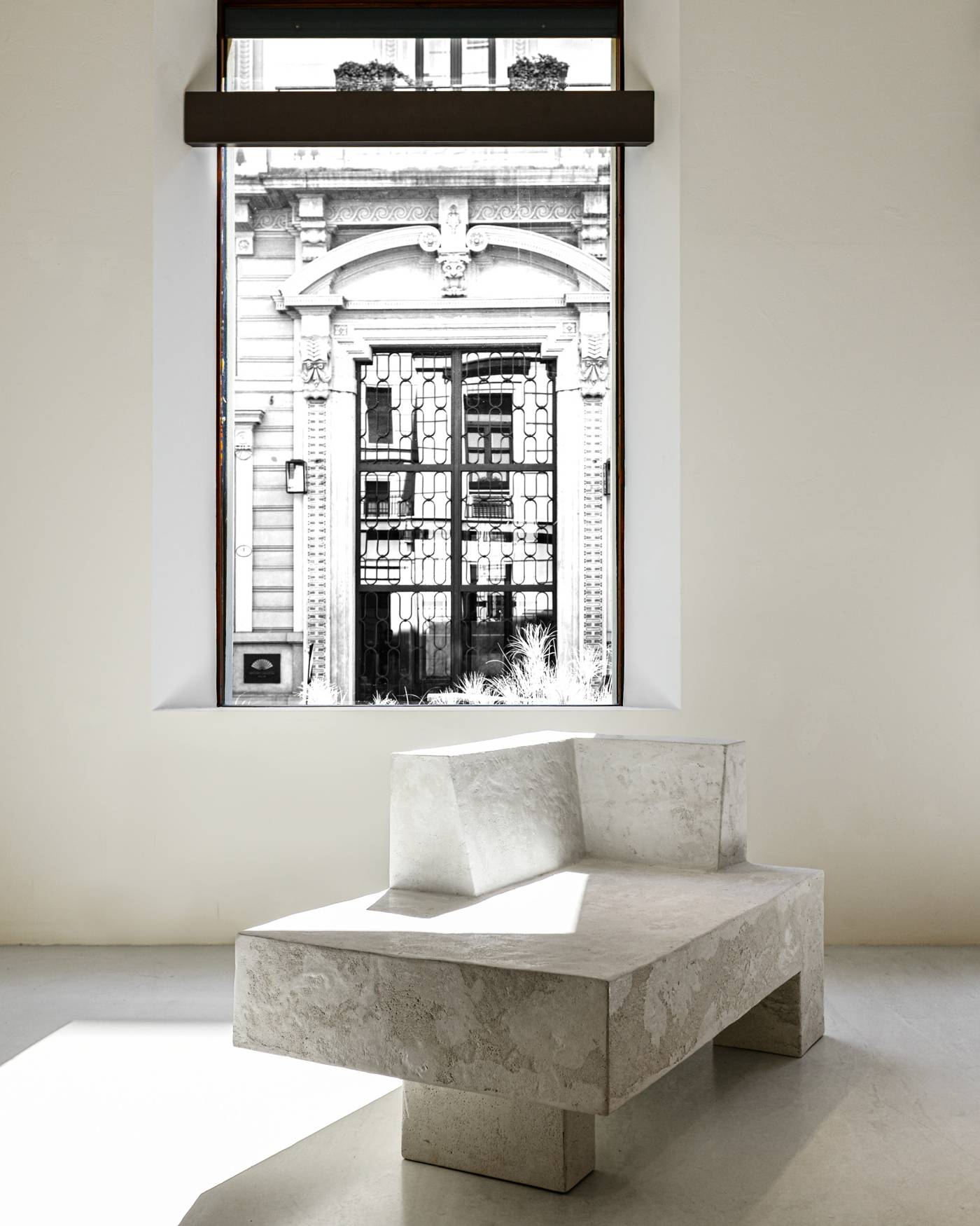 Hessentia-Wabi_armchair_03