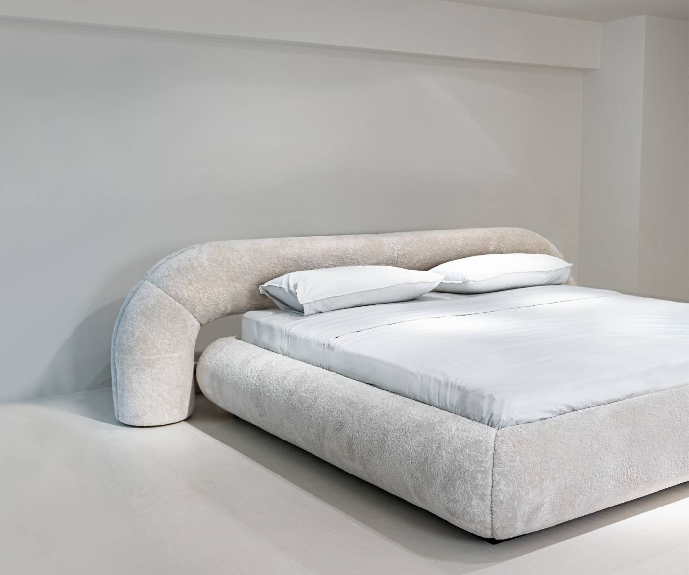 Hessentia-Snap_bed_04