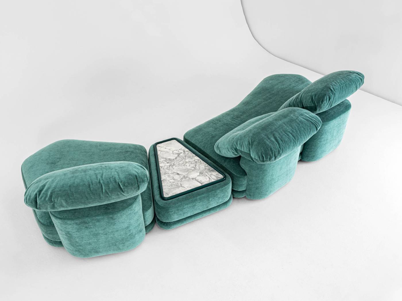 Hessentia-Cliff_modular_sofa_02