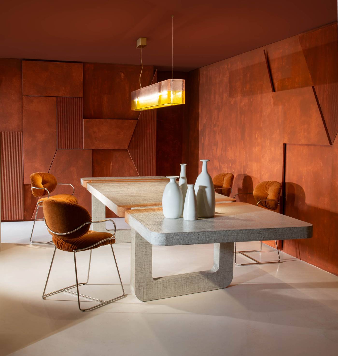 Hessentia-Ben_table_04