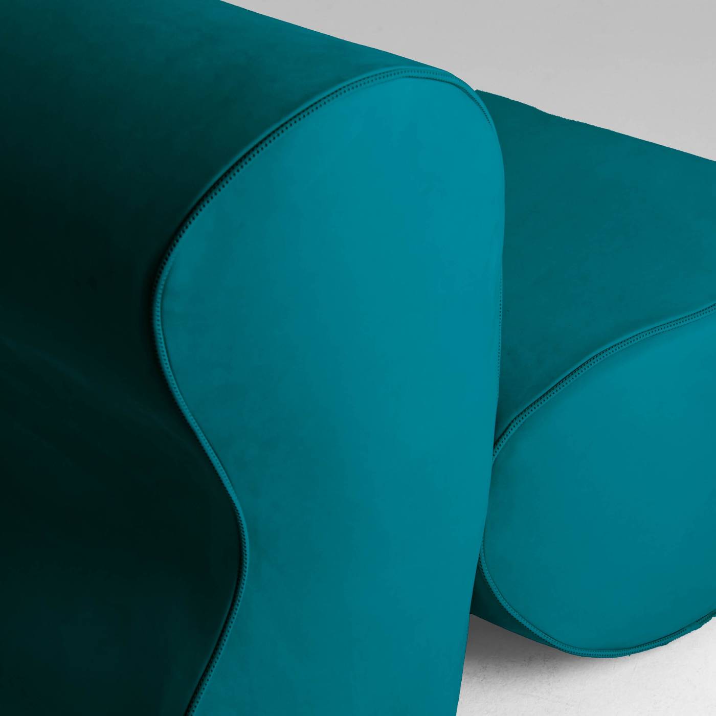 Hessentia-Alma_armchair_02