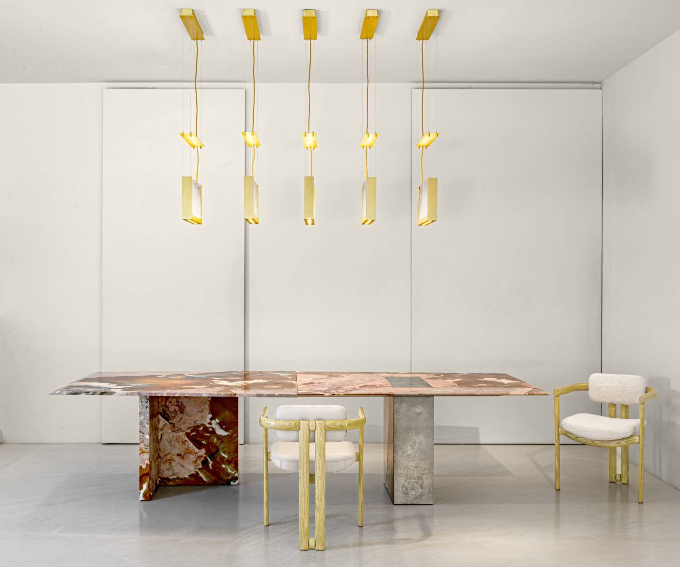 Hessentia-Opus_table_02