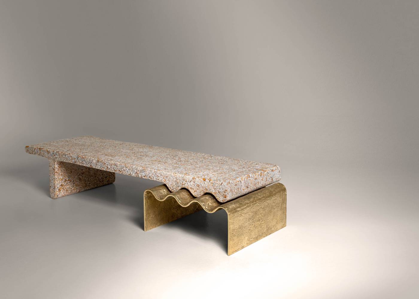 Hessentia-Flucta_coffee_table_02