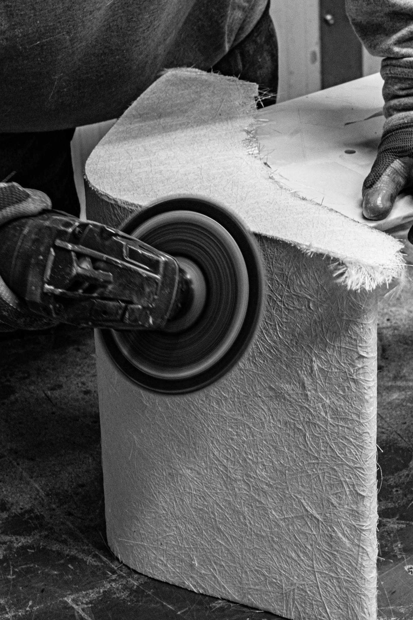 Hessentia-fiberglass-handmade-in-italy