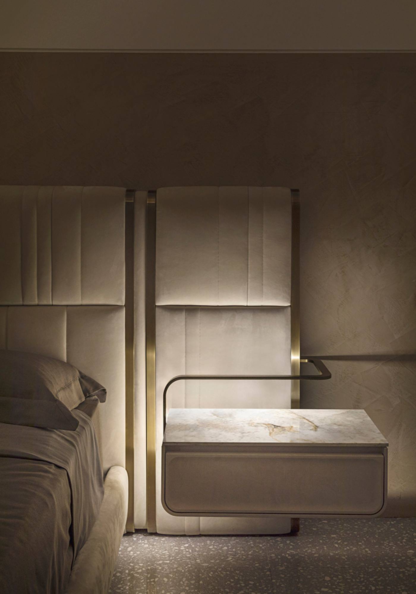 Hessentia-Nova.c_bed_02