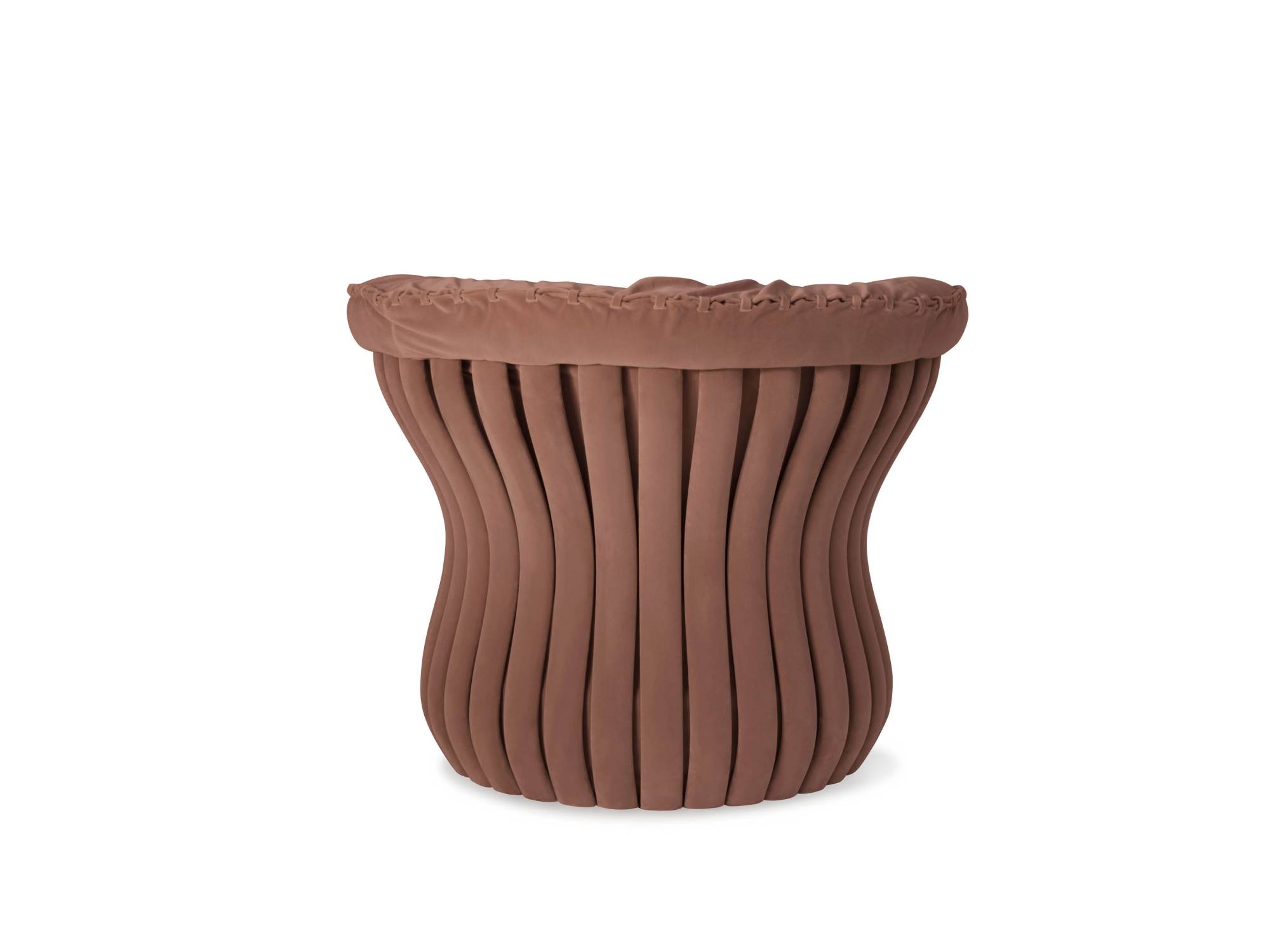 Hessentia-Cannes_armchair_03