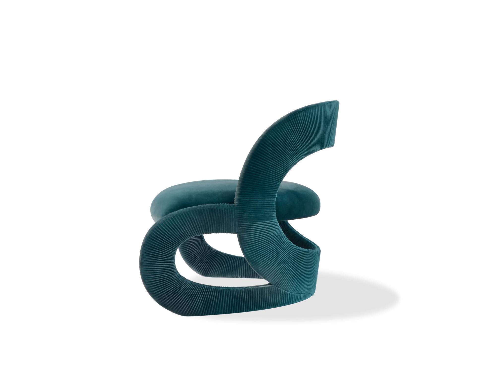 Hessentia-Penelope_armchair_02