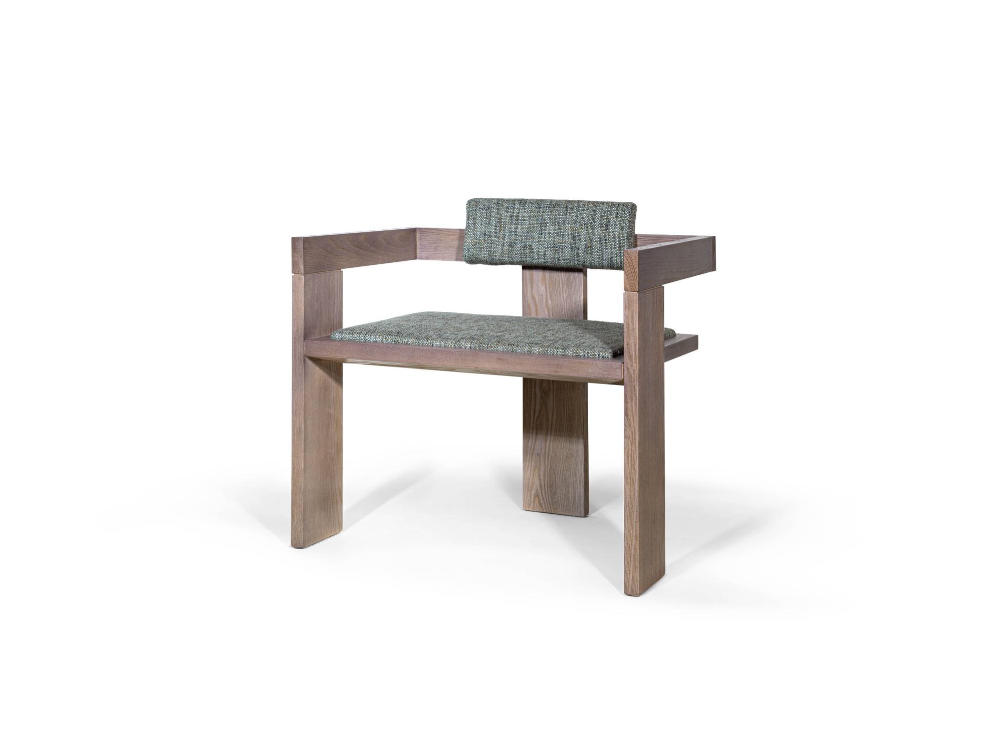 Hessentia-Kant.2100_armchair_03