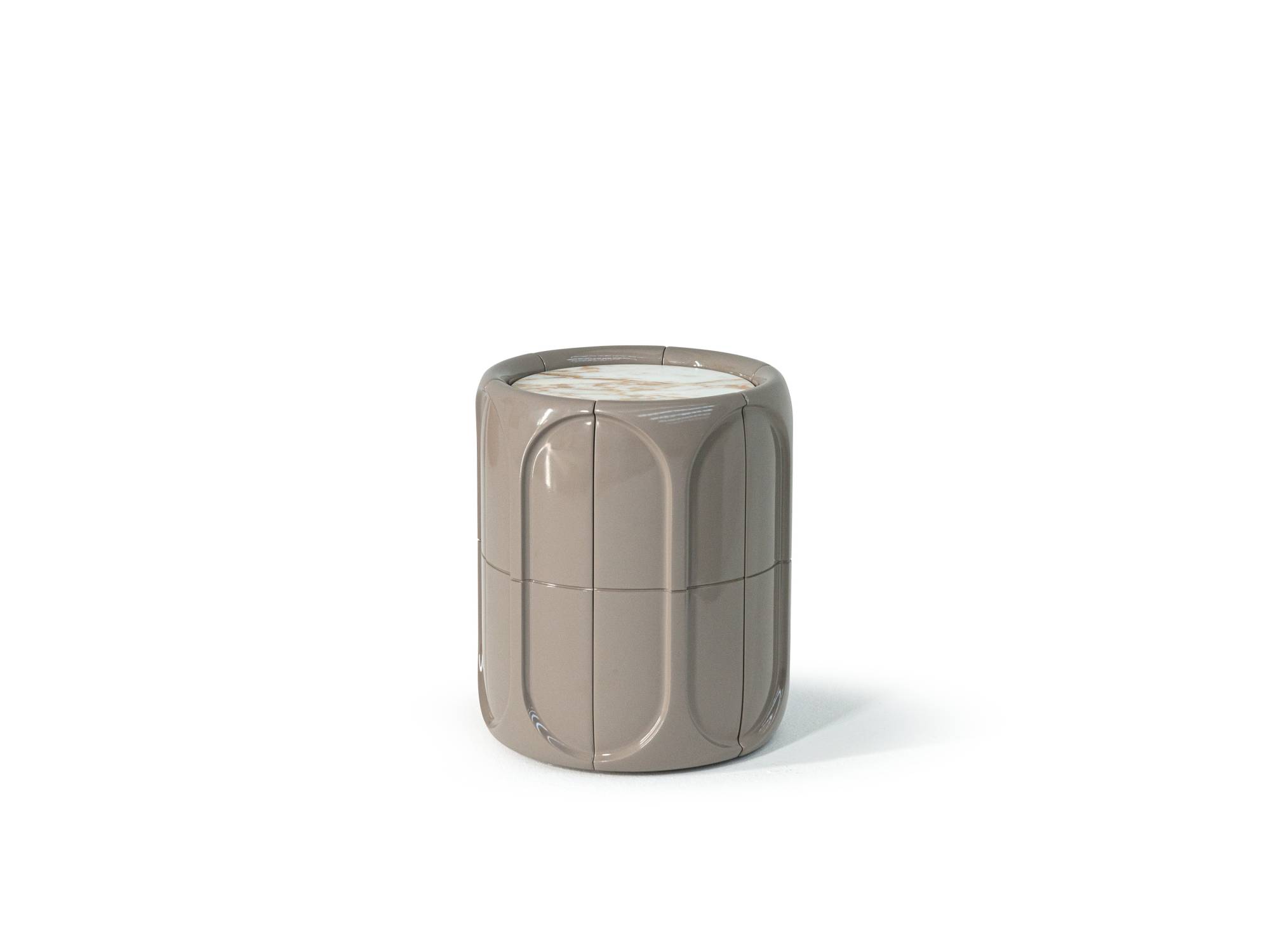 Hessentia-Concave_coffee_table_04