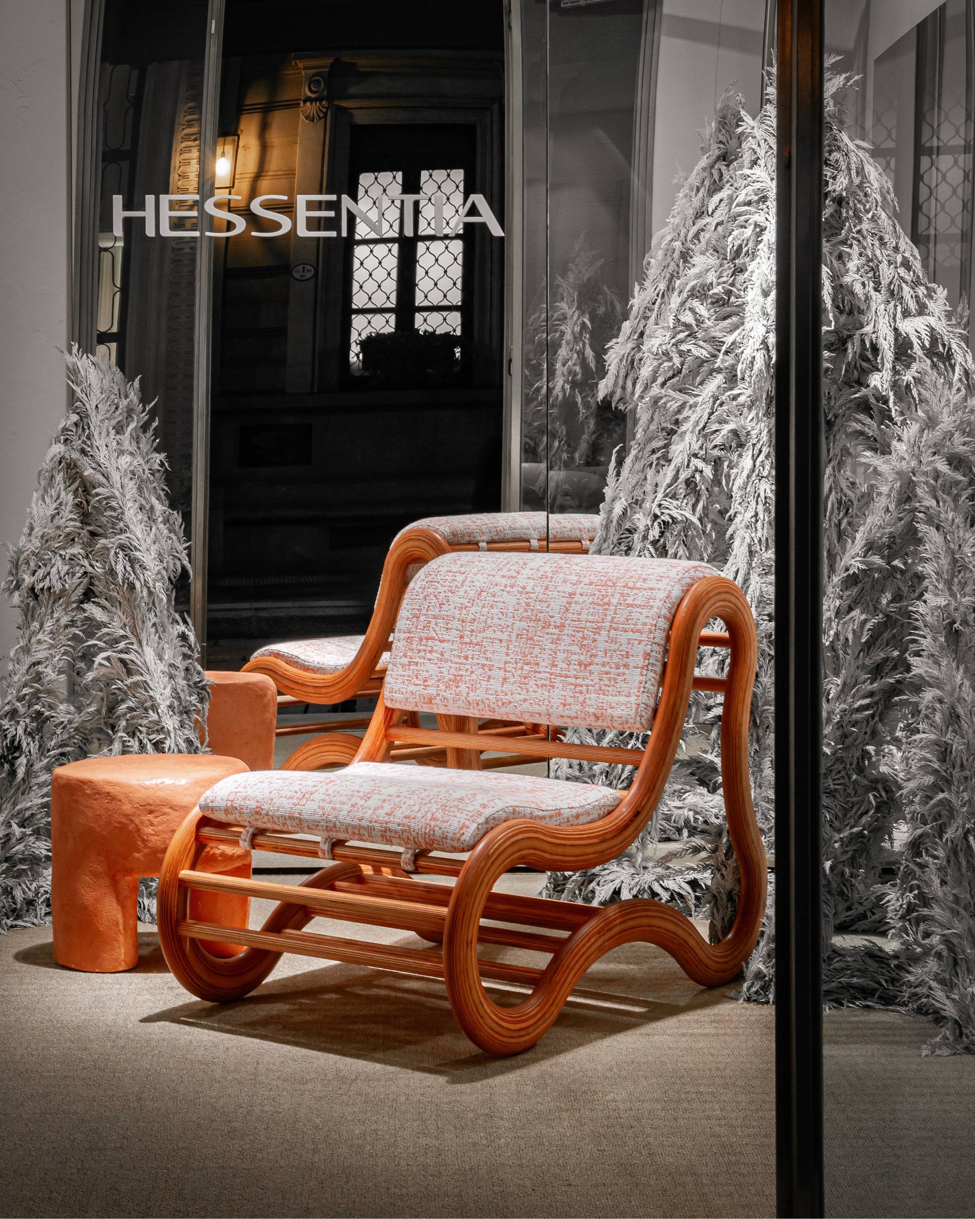 Hessentia Gallery Milano holiday