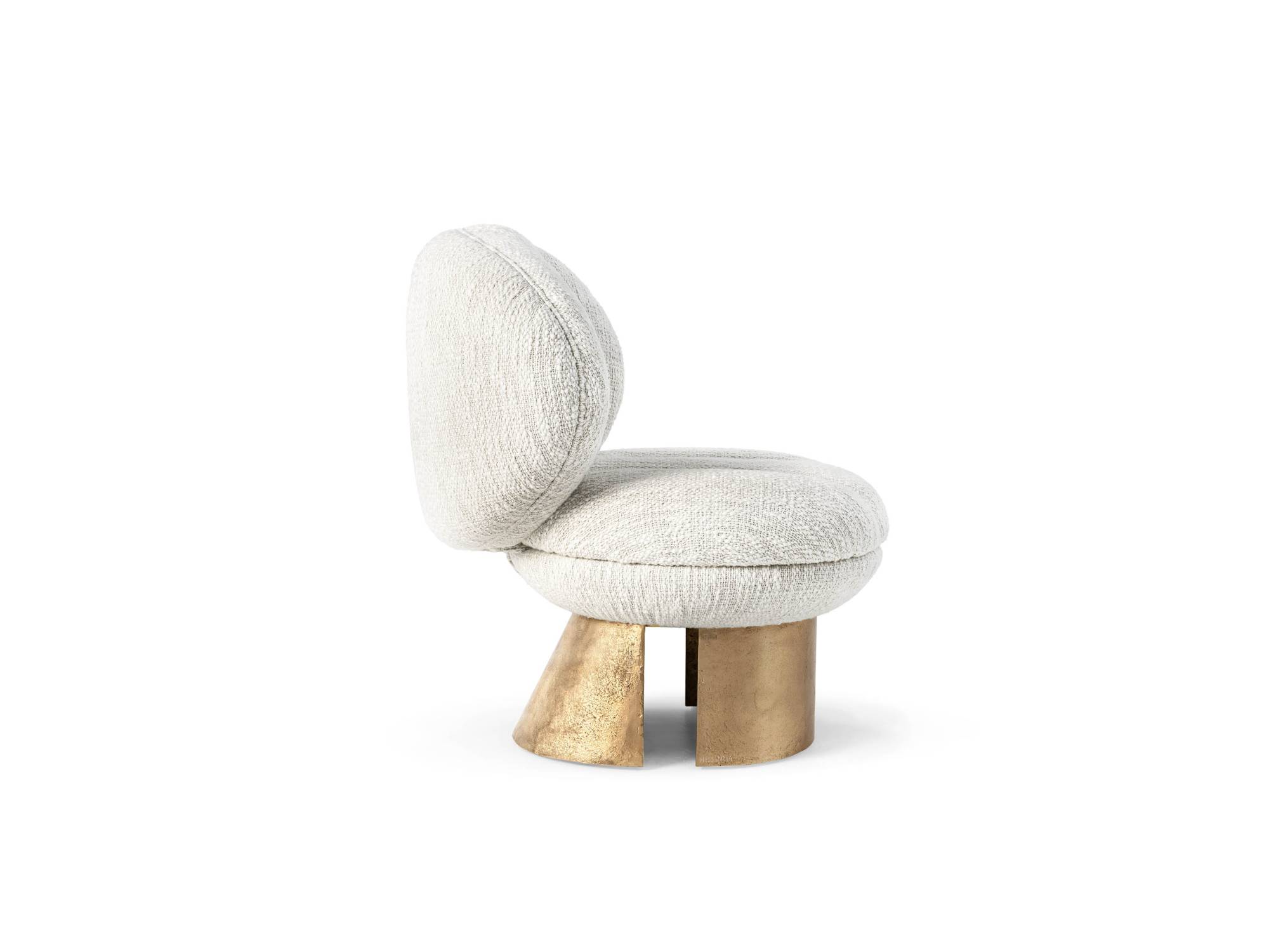 Hessentia-Coco.2100_armchair_02