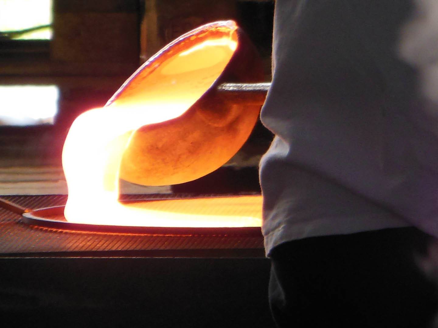 Hessentia-made-in-Italy-glass