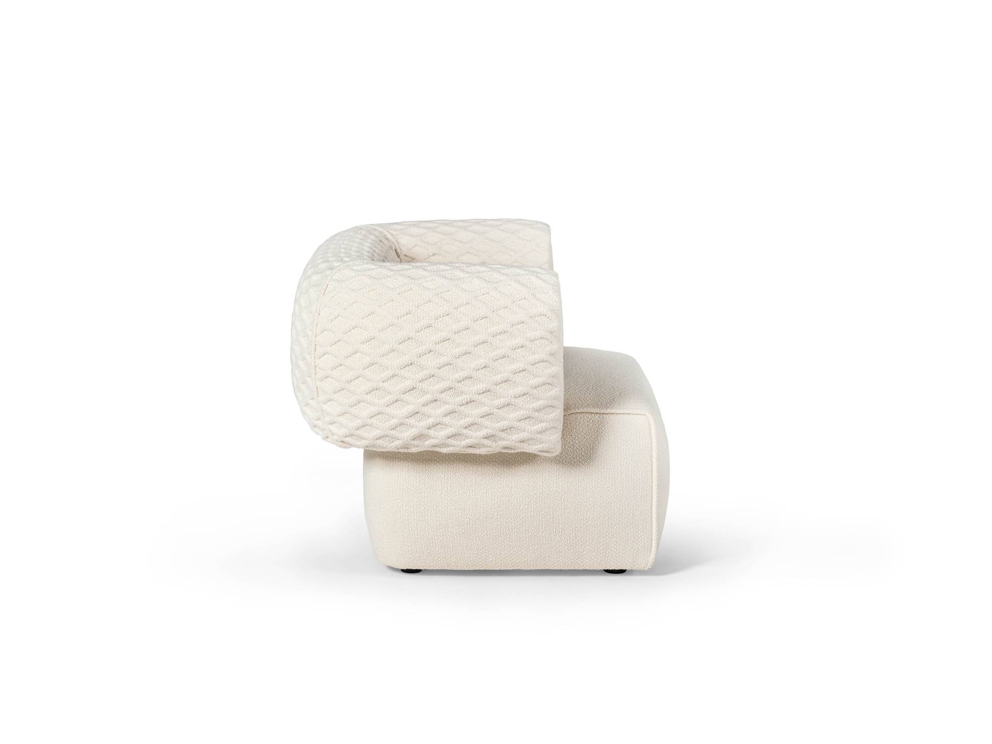 Hessentia-Hug.tr_armchair_03