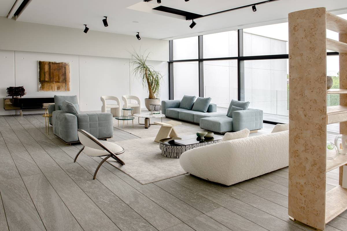 Hessentia-news-headquarter-showroom-renewal_4