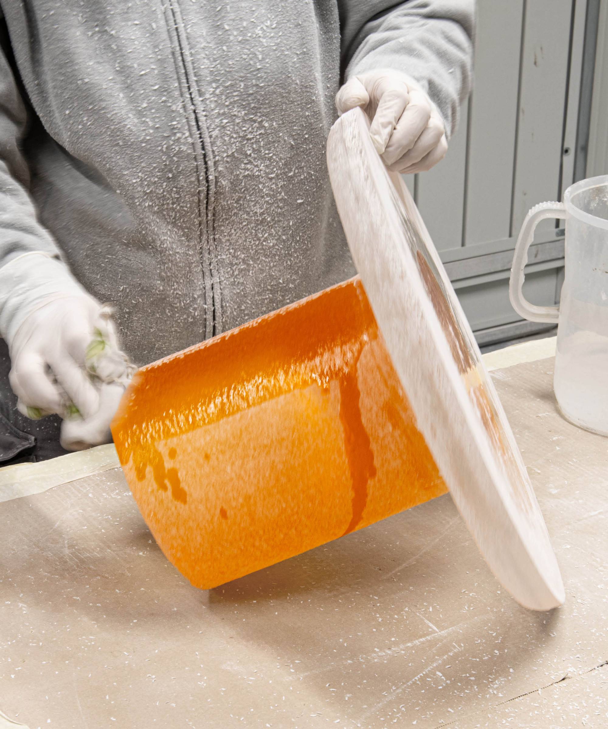 Hessentia-resin-made-in-italy-Momo-coffee-table