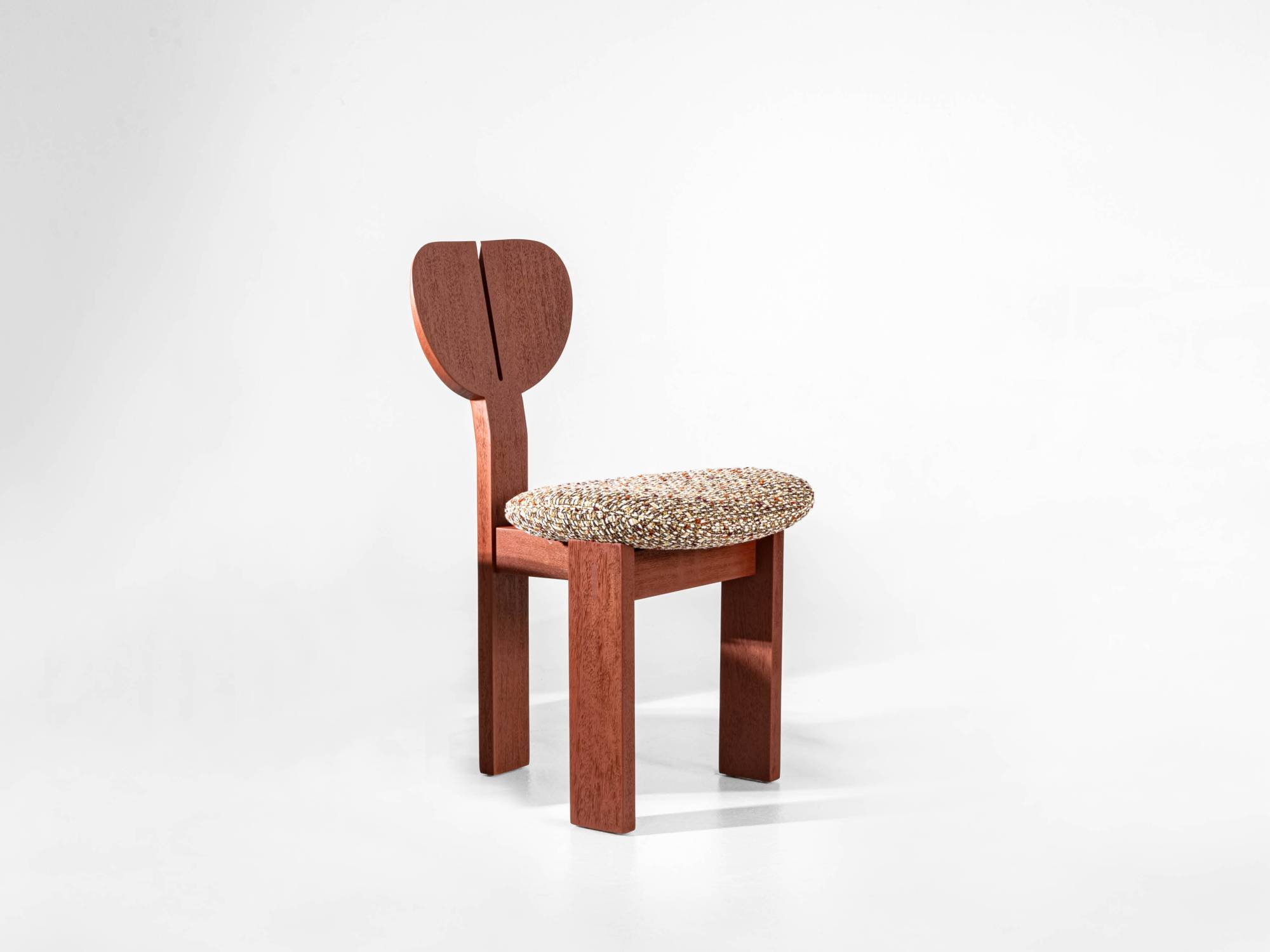 Hessentia-Jill_chair_20