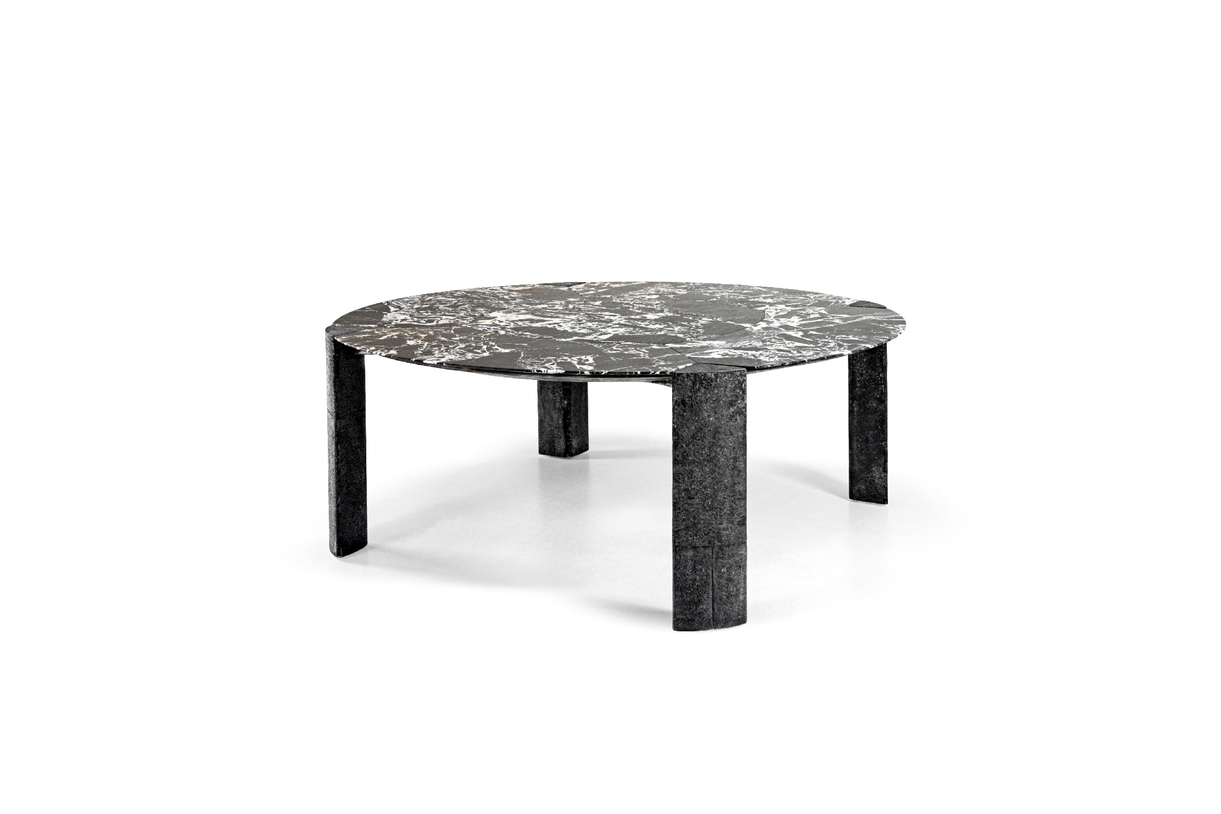 Hessentia-Meraki_round_table_01