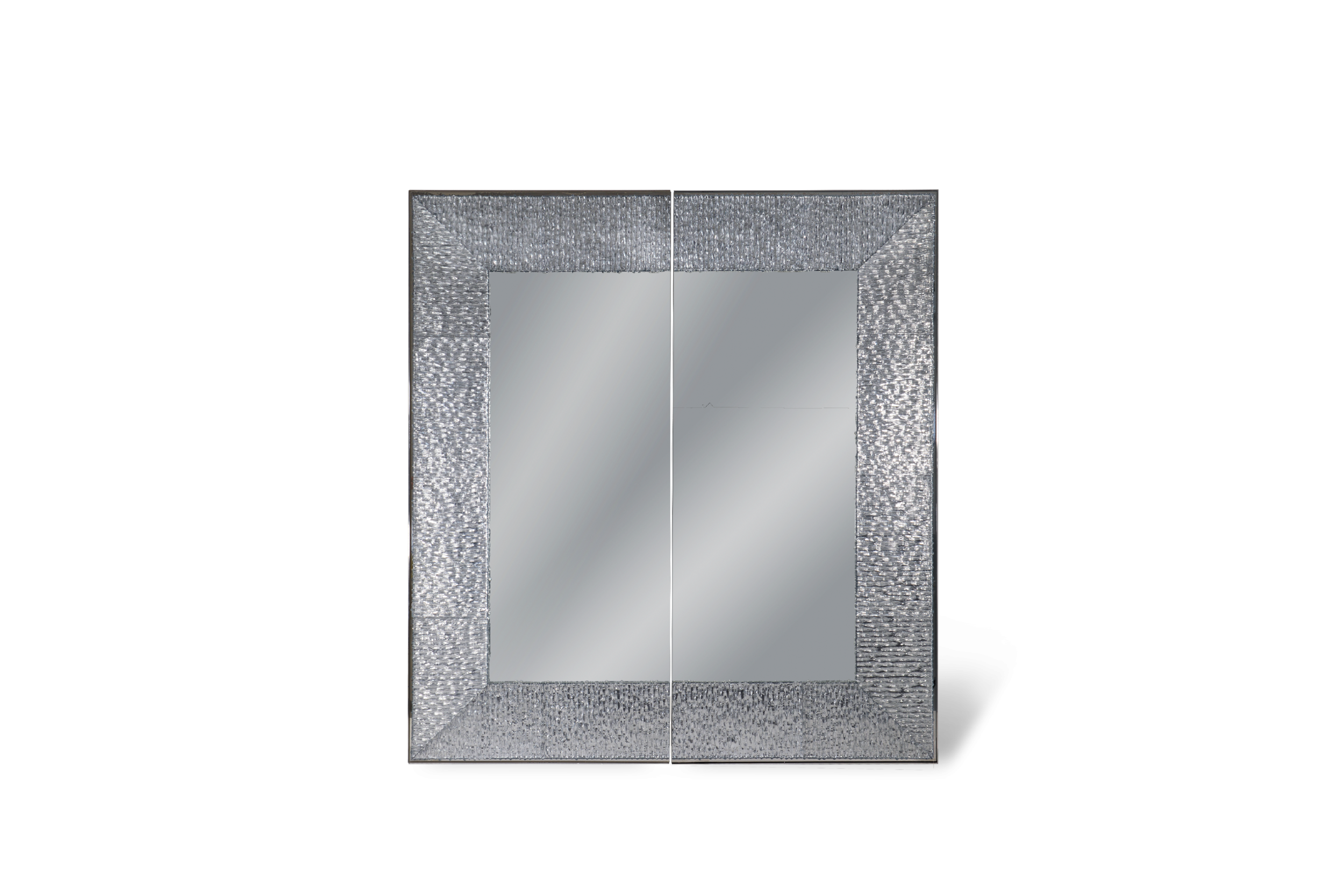 Hessentia-Abby_mirror_01