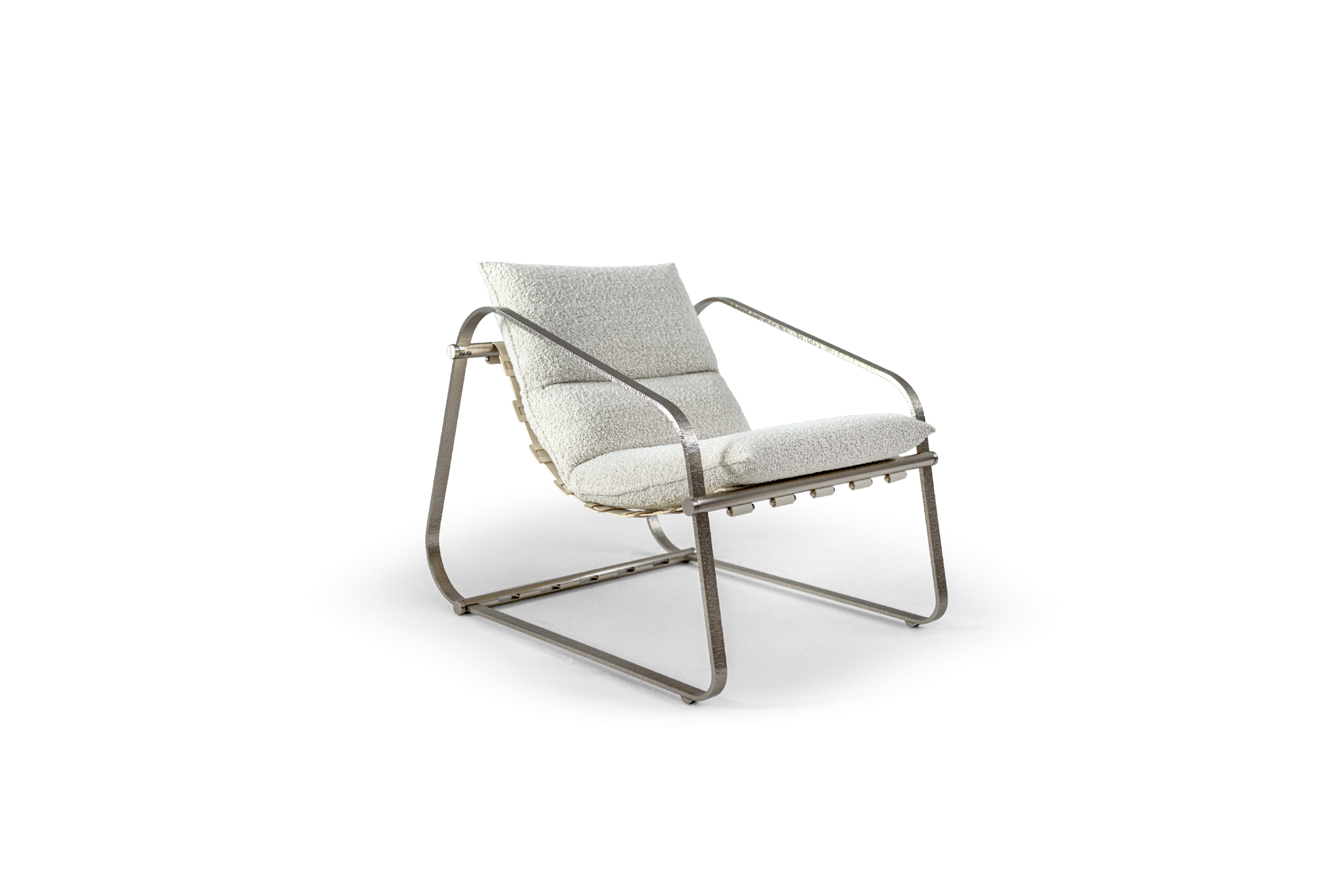 Hessentia-Pauline.brm_armchair_01