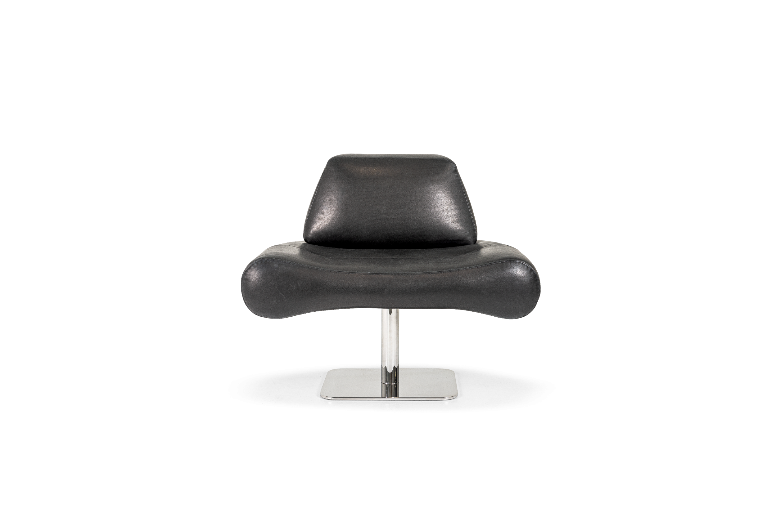 Hessentia-Cozy_armchair_01