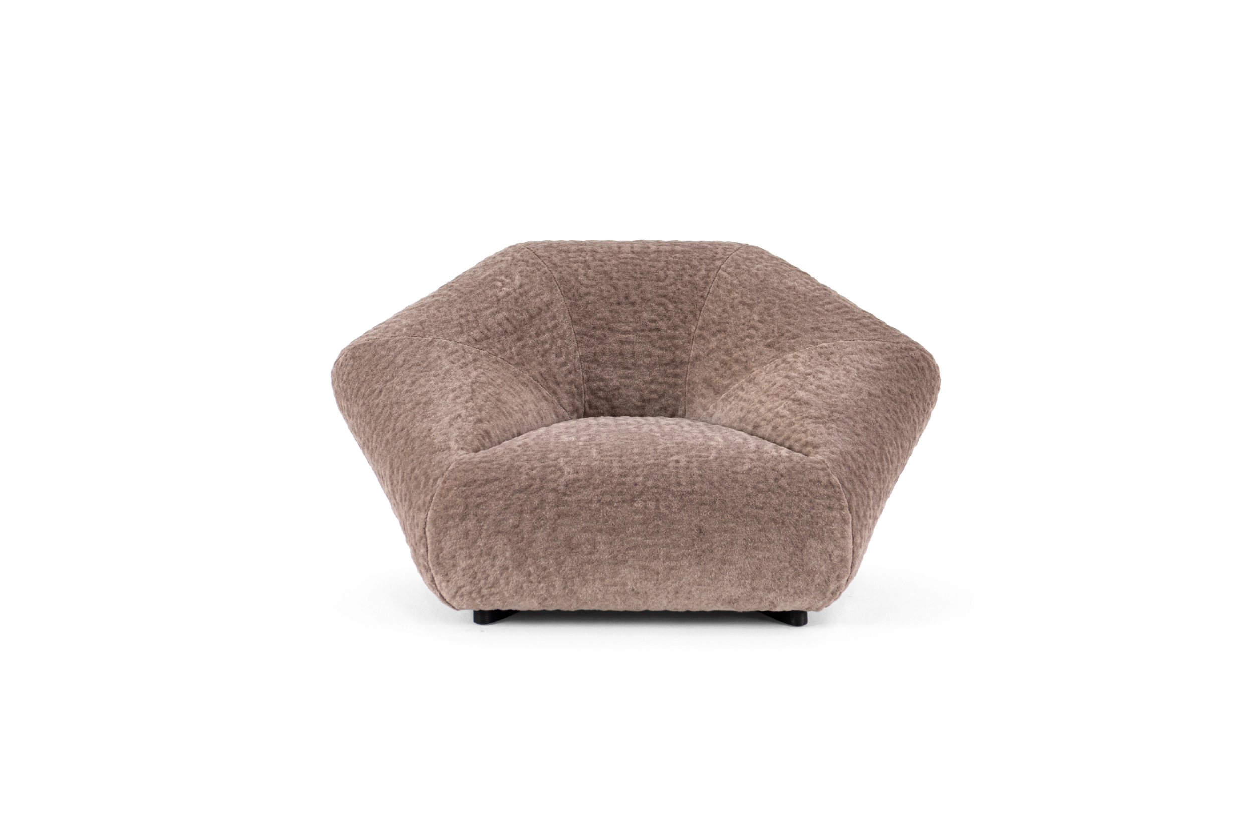 Hessentia-Bloom.fn_armchair_01